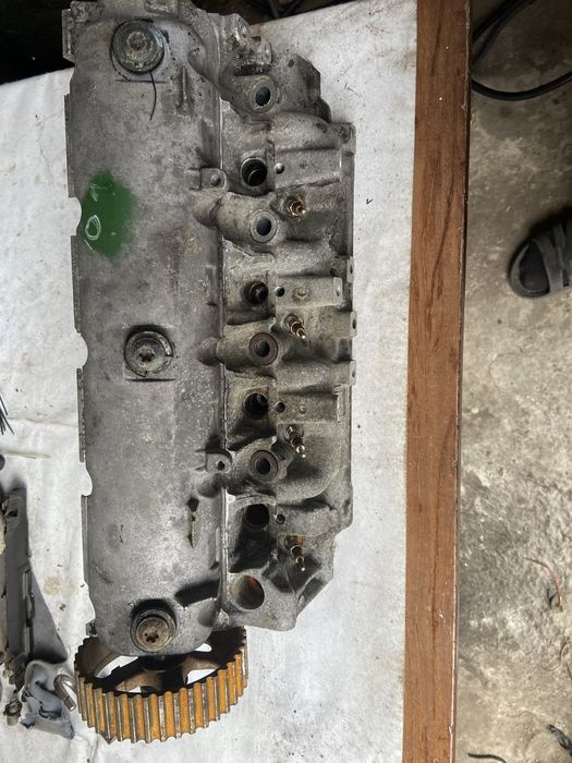 Головка блоку двигуна Рено F9A, F9Q