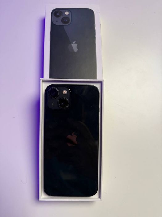 iPhone 15 – 256 GB (excelente estado)