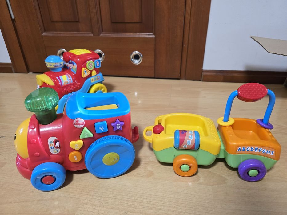 Pociąg clementoni I fisher price