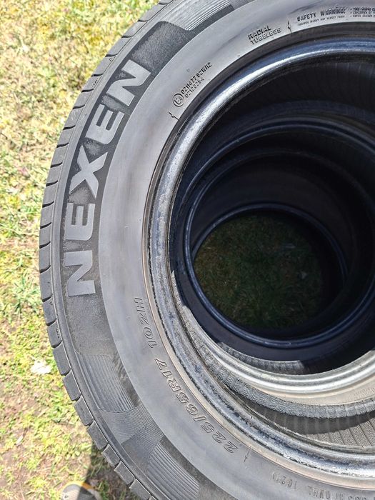 Opony Nexen 225/65 r17 letnie stan bdb