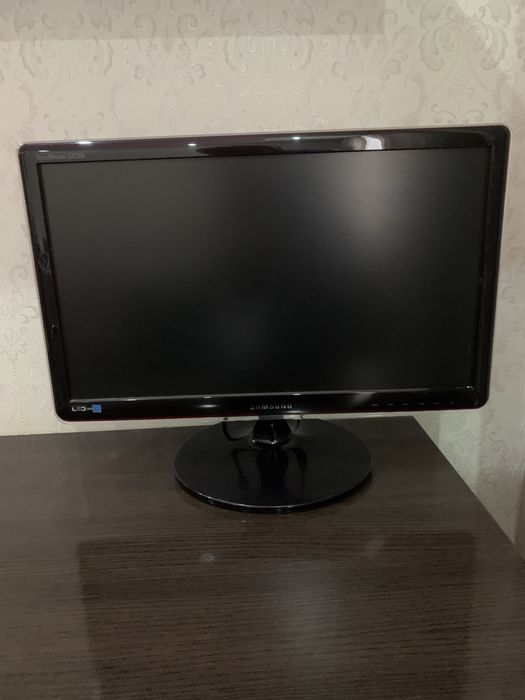 Монітор Самсунг