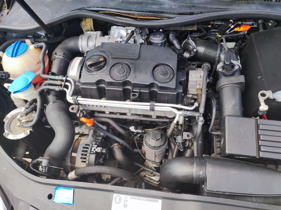 Двигун vw golf  5 caddy  1.9 tdi bls