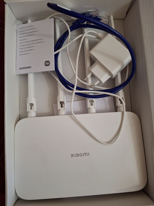 Роутер Xiaomi Wi-Fi ,новий