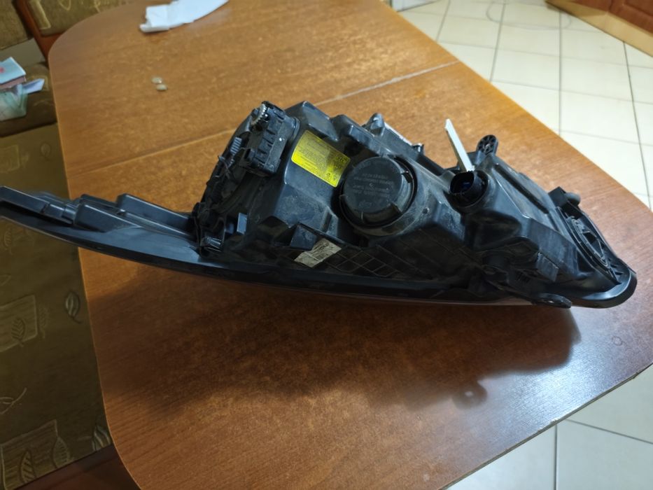 Lampa Xenon Hyundai i40