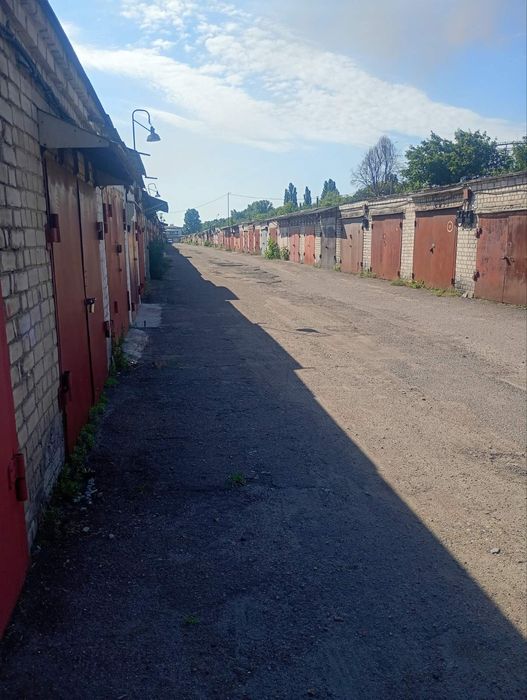 Здам гараж  цегляний