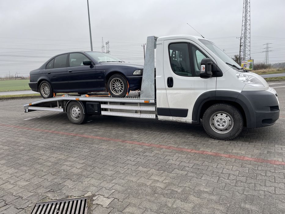 Usługi Przewozu Auto-Lawetą – Ostrów Wielkopolski, Polska