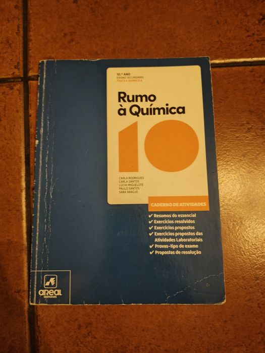 Manuais escolares