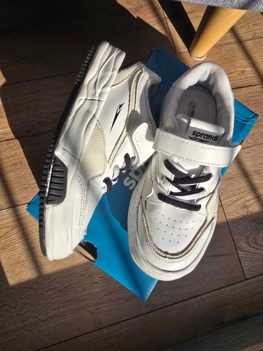 Adidasy Sprandi roz 32