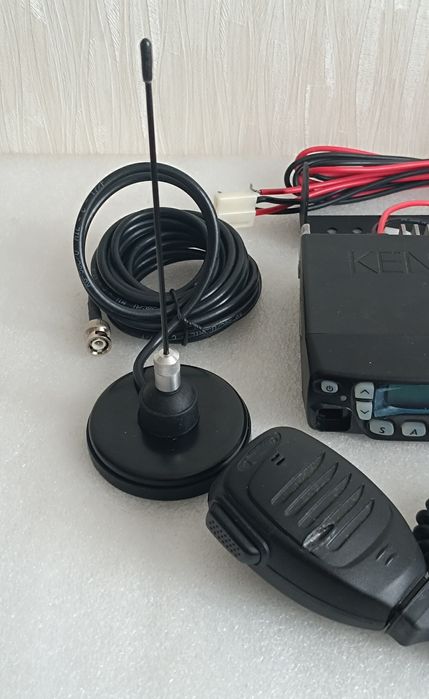 Радиостанция, рация Kenwood 430-470 МГц