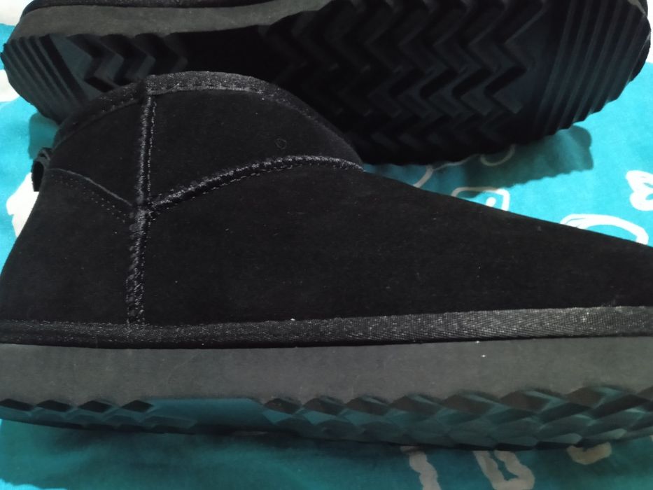 УГГИ ультра міні замшеві