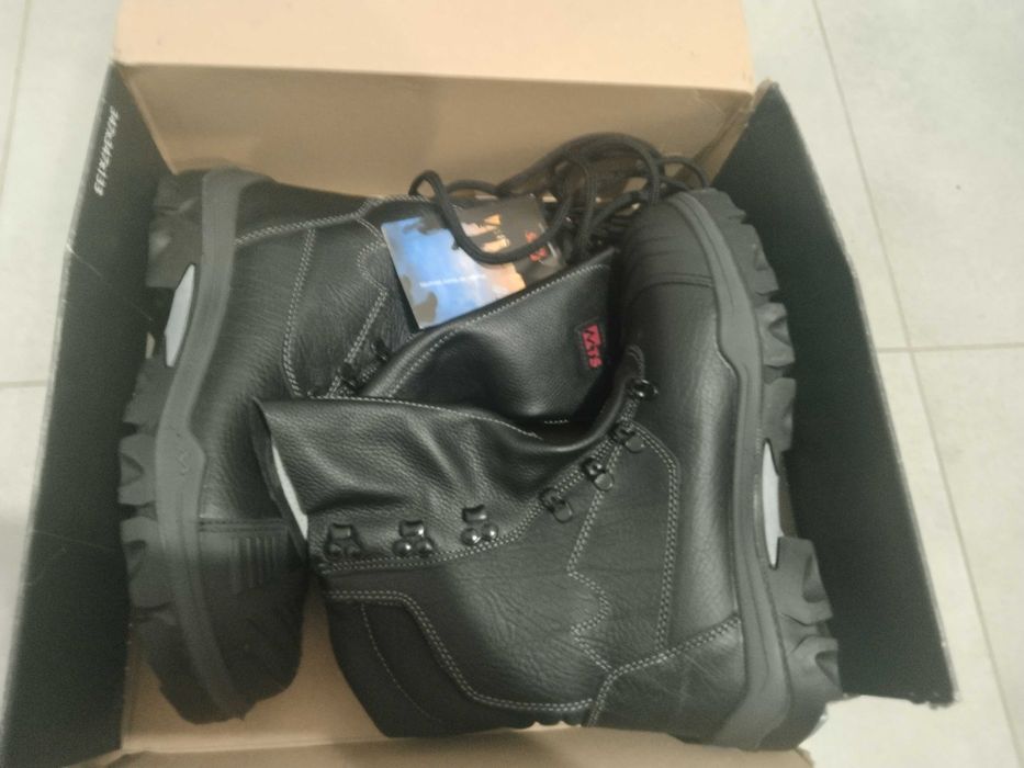 Buty zimowe Taurus 43