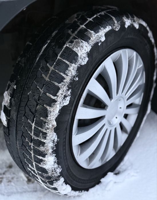 Dacia Logan 1.6 MPI Laureate