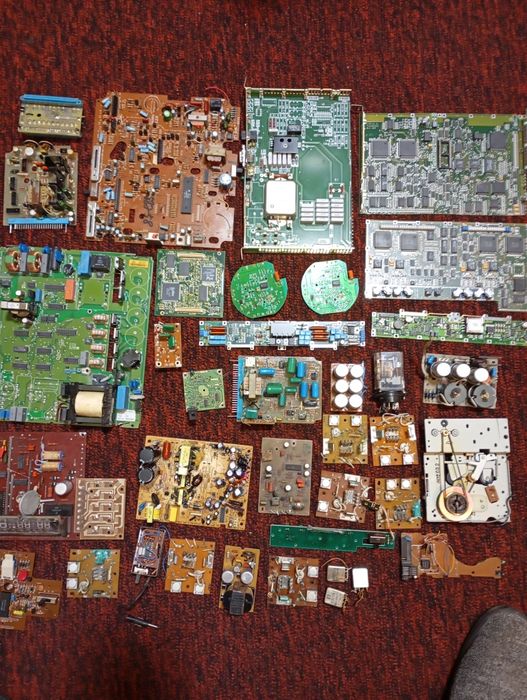 Плати з  різного обладнання