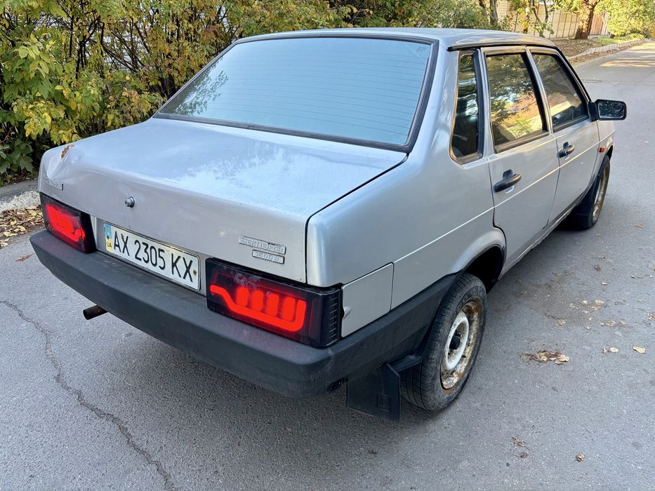 Продам ВАЗ 21099 2002 г.в. 1.5 газ/бенз