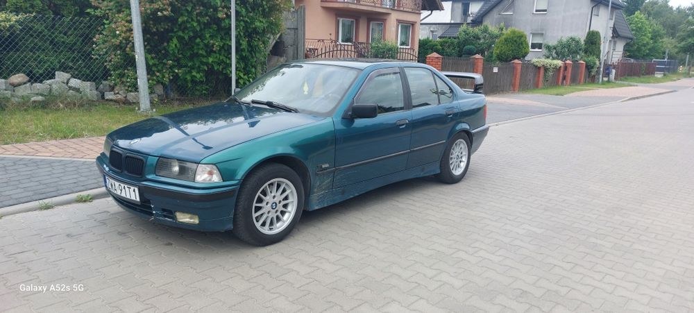 Sprzedam  e36 318i zamiana