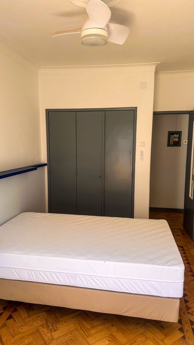 Aluguer de Quarto - Moradia Costa da Caparica