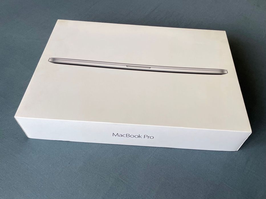 MacBook Pro 15” Retina (2015) – 16GB – Excelente Estado
