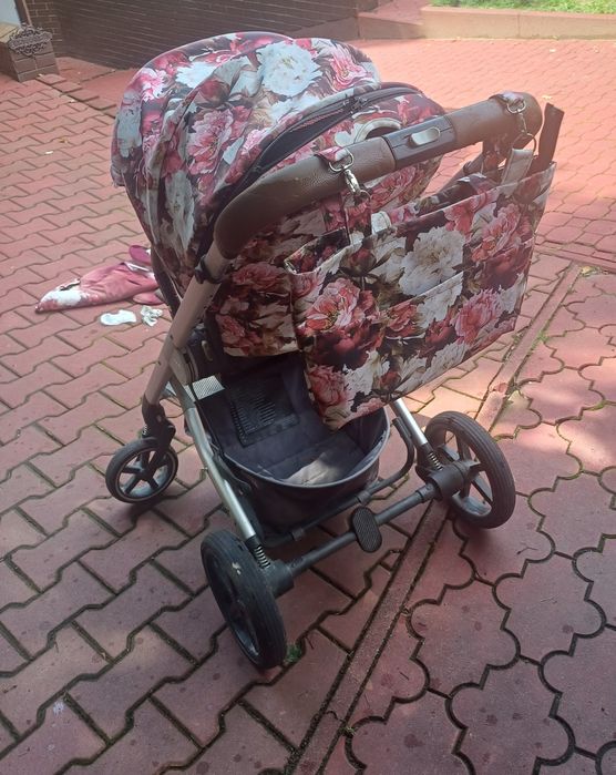 Spacerówka cybex dla dziewczynki