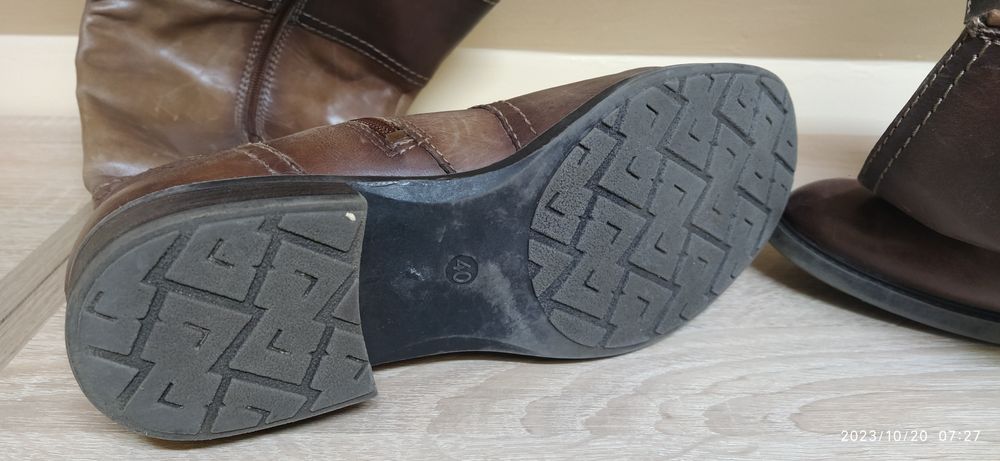 Сапожки (чоботи) жіночі шкіряні 40 розмір. MARCO TOZZI