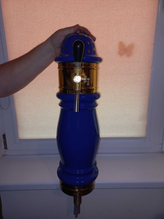 Nalewak z browaru Hevelius