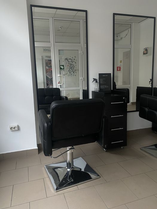 Здається робоче місце для лашмейкера  /нарощення