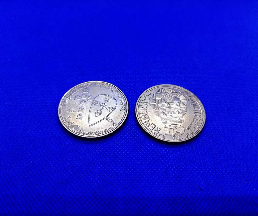 Lote de 2 moedas comemorativas 250 Escudos cobre/níquel