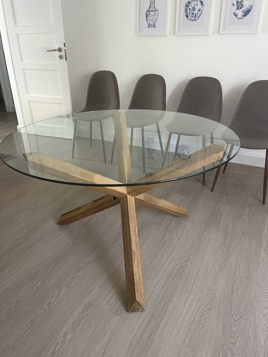 Conjunto mesa + cadeiras