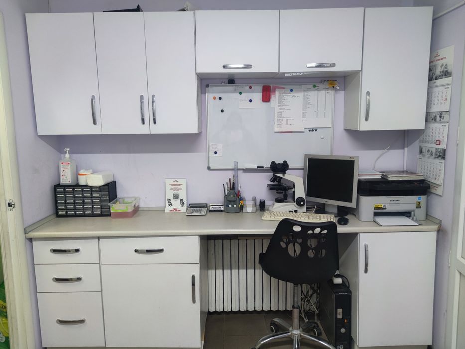 Продам працюючий бізнес зоомагазин та ветеринарний кабінет