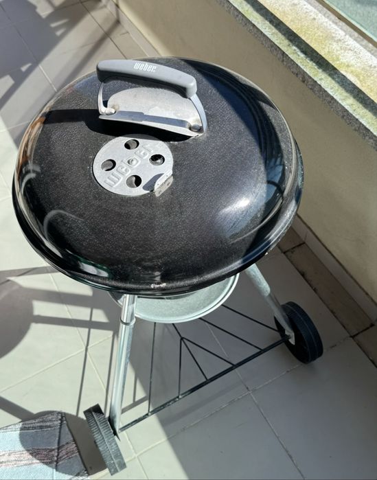 Churrasqueira Weber Compact 47 cm