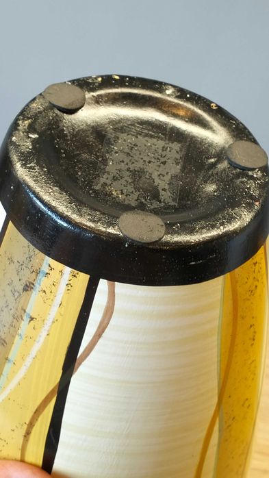 Ceramiczny piękny wazon, a la pikasiak