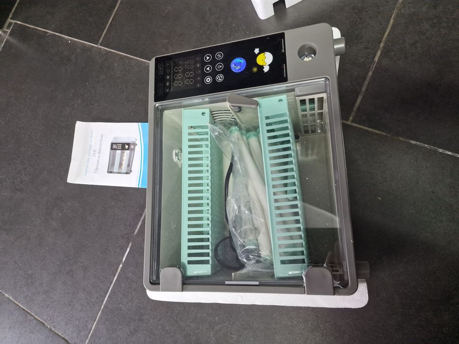 incubadora totalmente automática estilo Supreme, um dispositivo para c