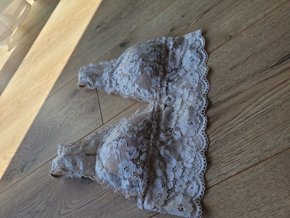 Biustonosz BRALETTE Lindex uzywany S/M