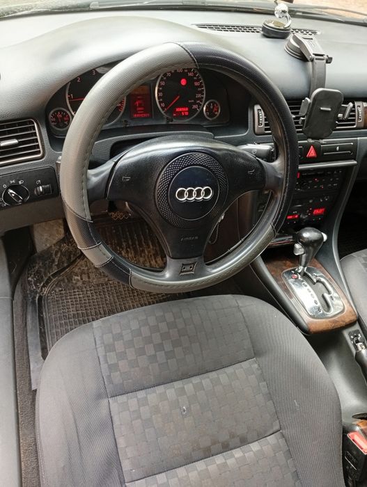 Продам ауді А6 С5