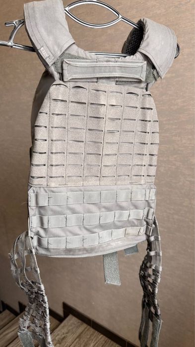 Плитоноска 5.11         в гарному.    стані