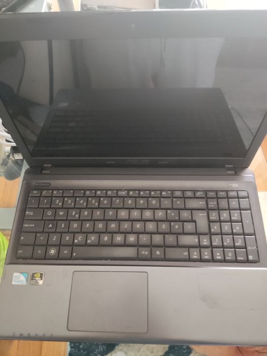 PC ASUS (X55U) funcional