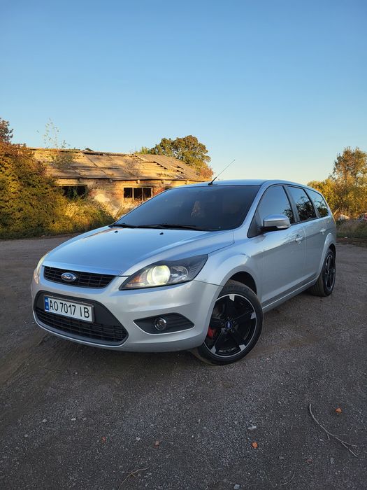 Ford Focus 2010 року