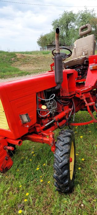 Продам Трактор т25