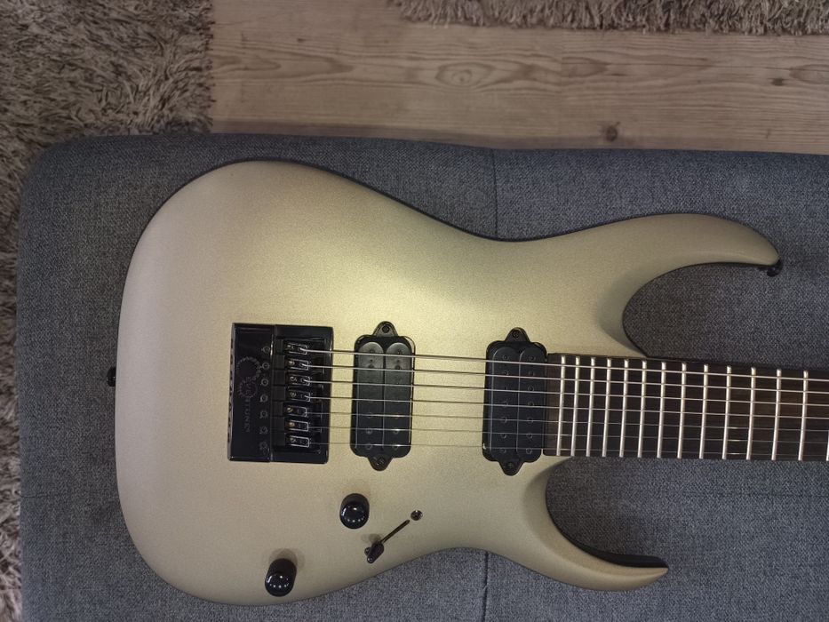 Gitara elektryczna Ibanez Apex 30