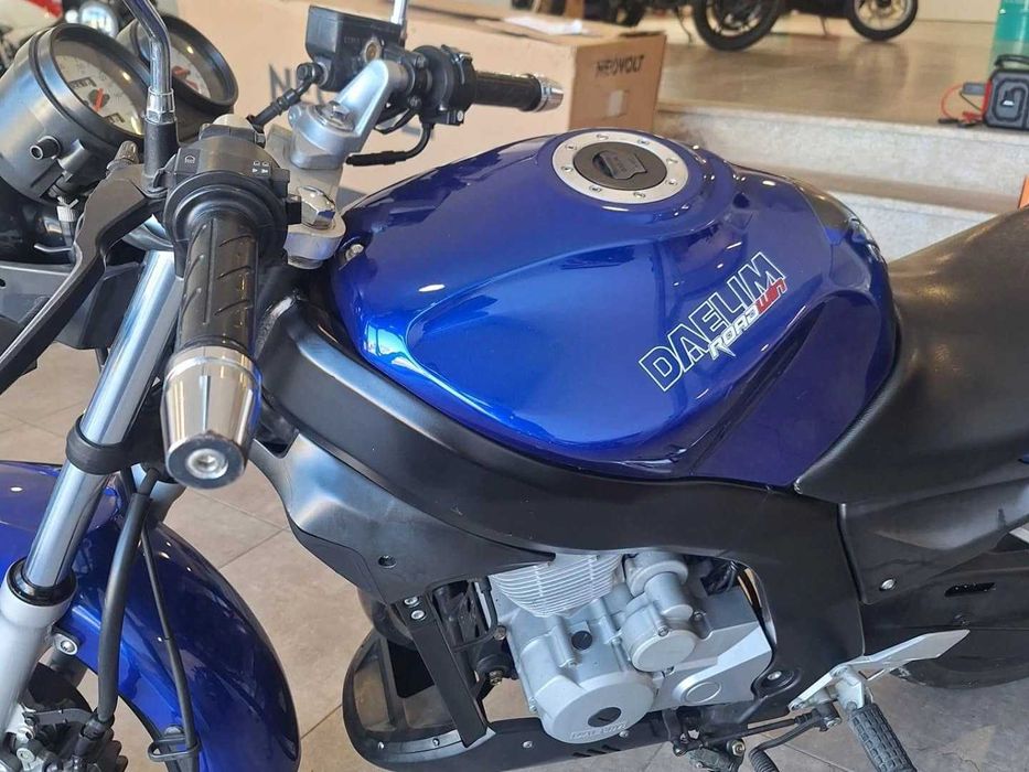 Daelim 125cc Roadwin Fi Carta de Carro