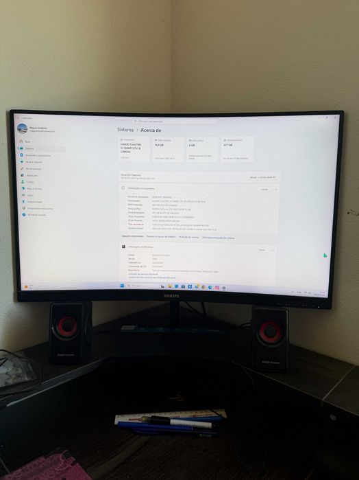 Desktop HP 16 GB ram e 6GB placa gráfica com monitor de 27"