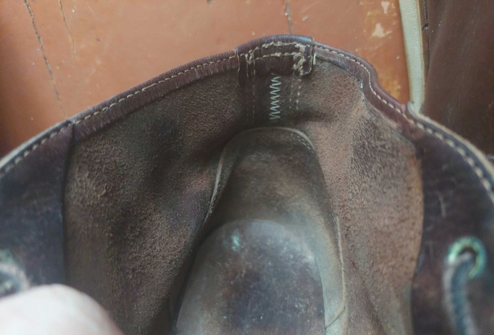 Черевики ботінки фірми RED WING  hanwag Dr.martens USA оригінал 

Разм