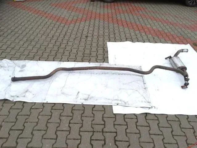 BMW F30 Tłumik 316d 318d 320d N47 420d F31 F32 F36 8518877 Tłumnik Wydech Rura