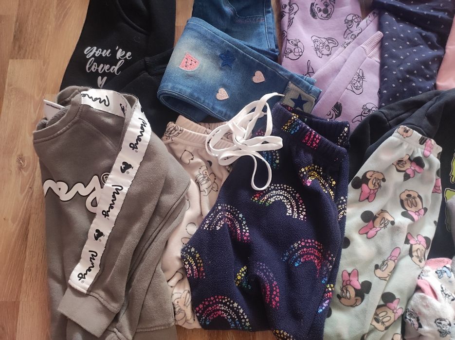 Пакет одягу для дівчинки теплий 98 розмір