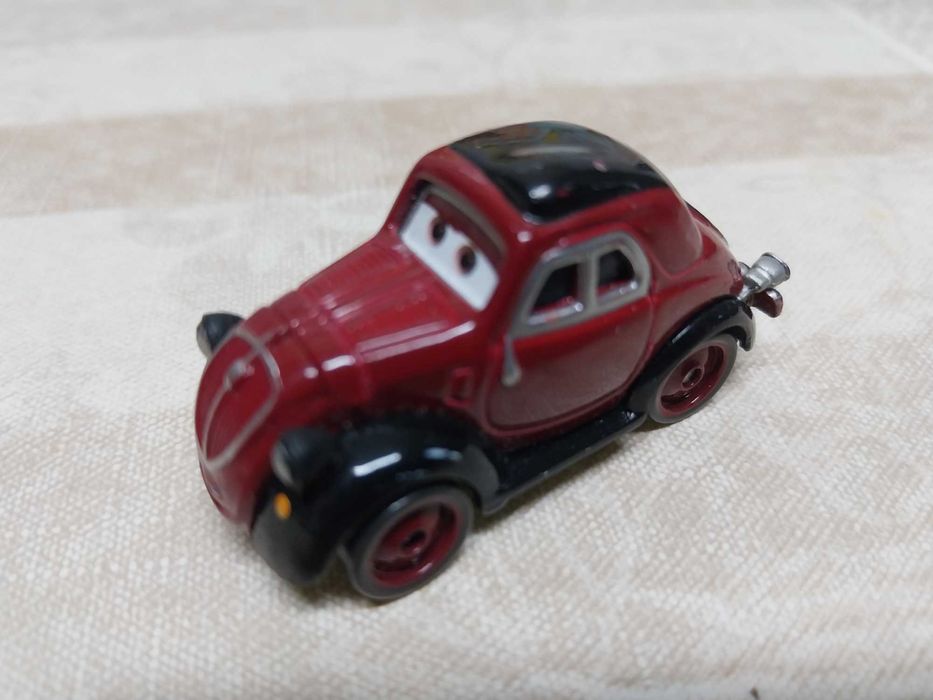Cars / Disney / Pixar – ONCLE TOPOLINO