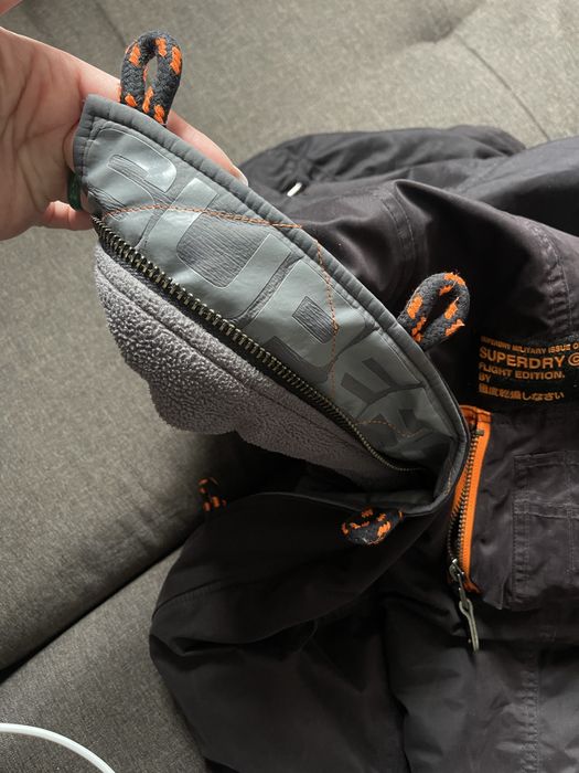 Крутезна чоловіча парка на європейську зиму холодну осінь