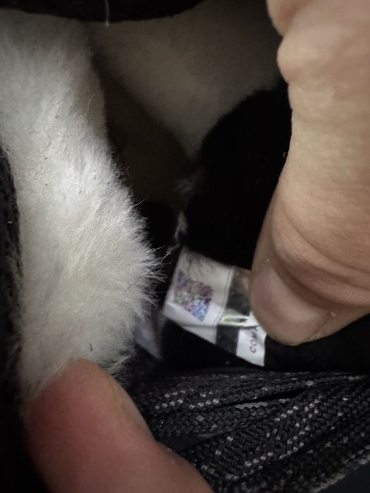 UGG Lowmel Czarne Roz. 36 Nowe