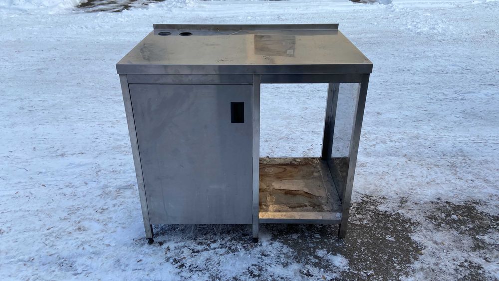 Б/у стол тумба с мойкой из нержавейки для кафе ресторана бара