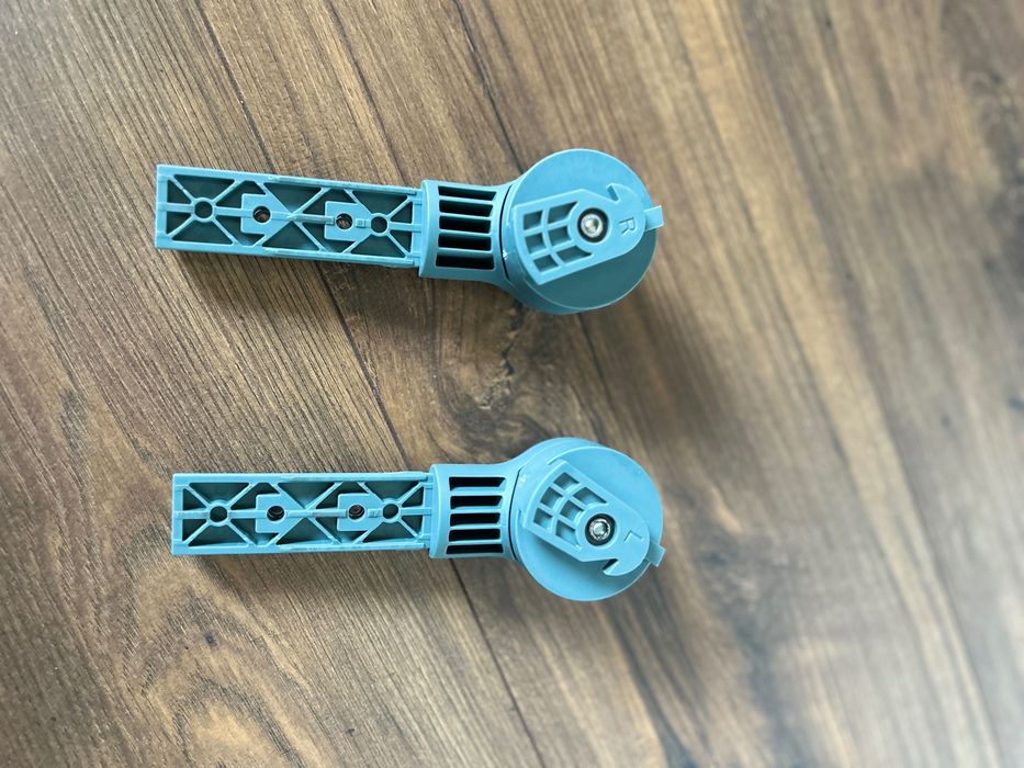 Cybex Lemo Adapter Set - zestaw adapterów do mocowania na krzesełku.