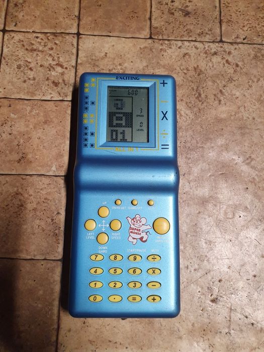 Gra elektroniczna super mouse