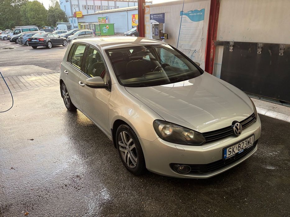 Volkswagen Golf GOLF VI 2011 srebrny